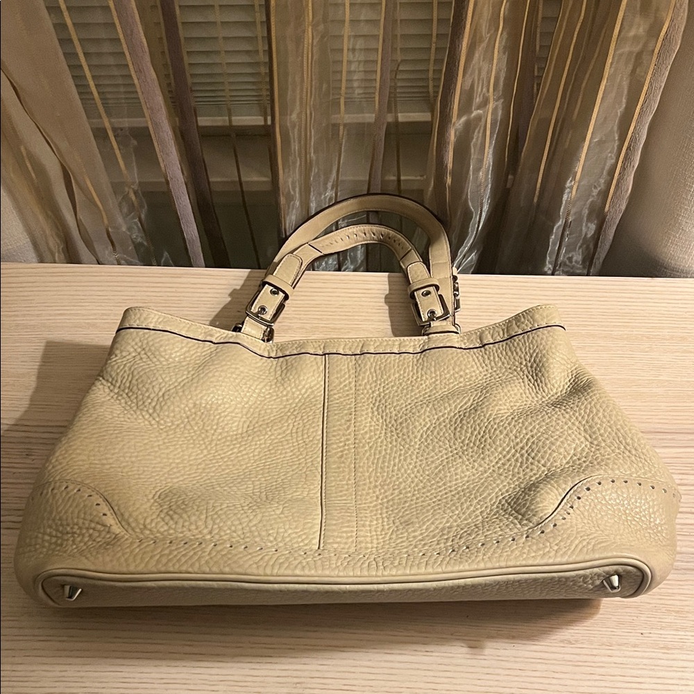 Coach Beige Leather Tote with Front Zip - Picture 1 of 12